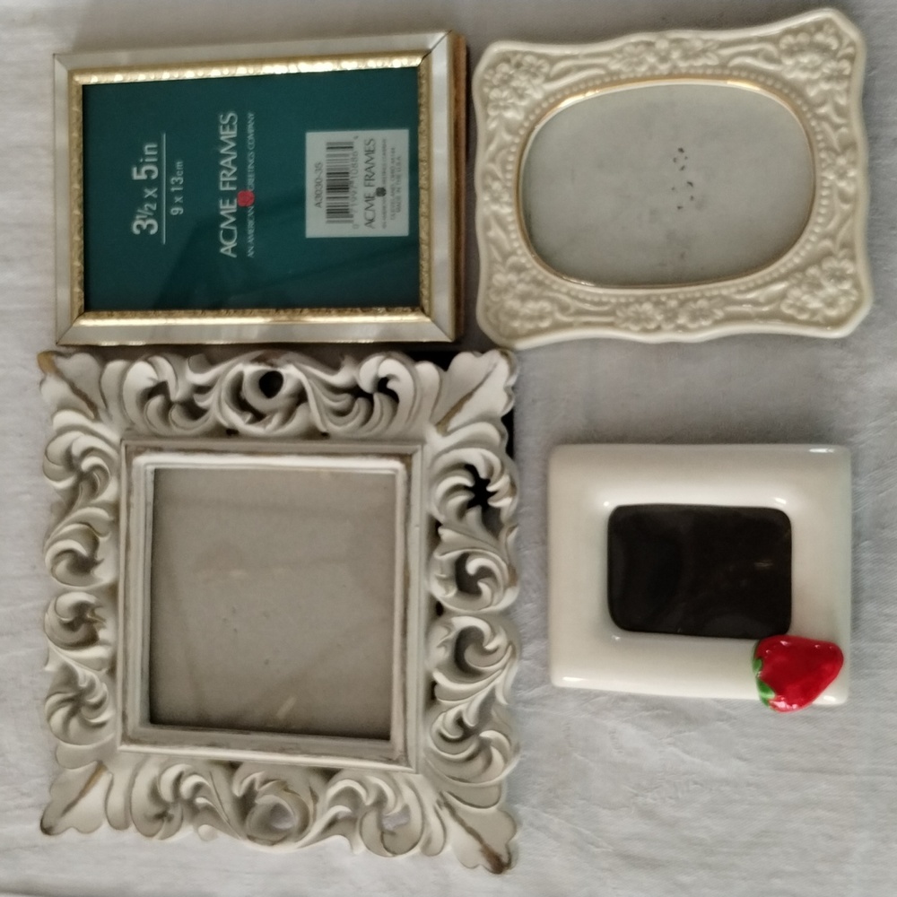 4 cute picture frames